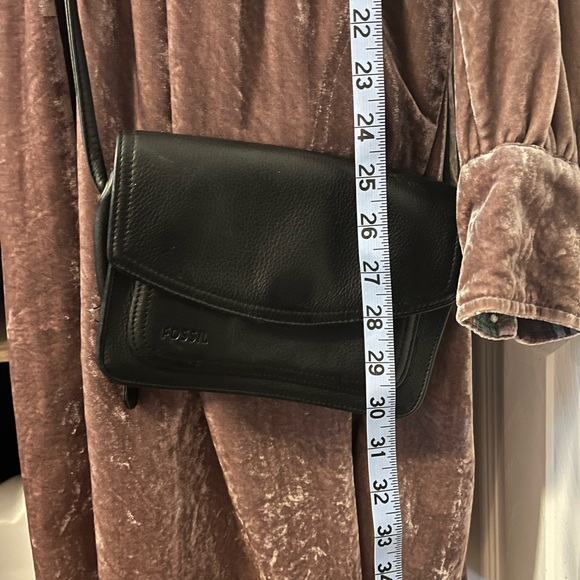 90s Fossil Black Pebbled Leather Crossbody Bag - Picture 3 of 8